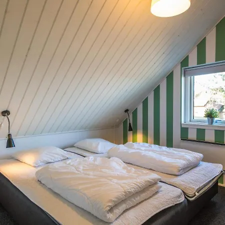 Cozy Coastal Retreat In Fano-by Traum *